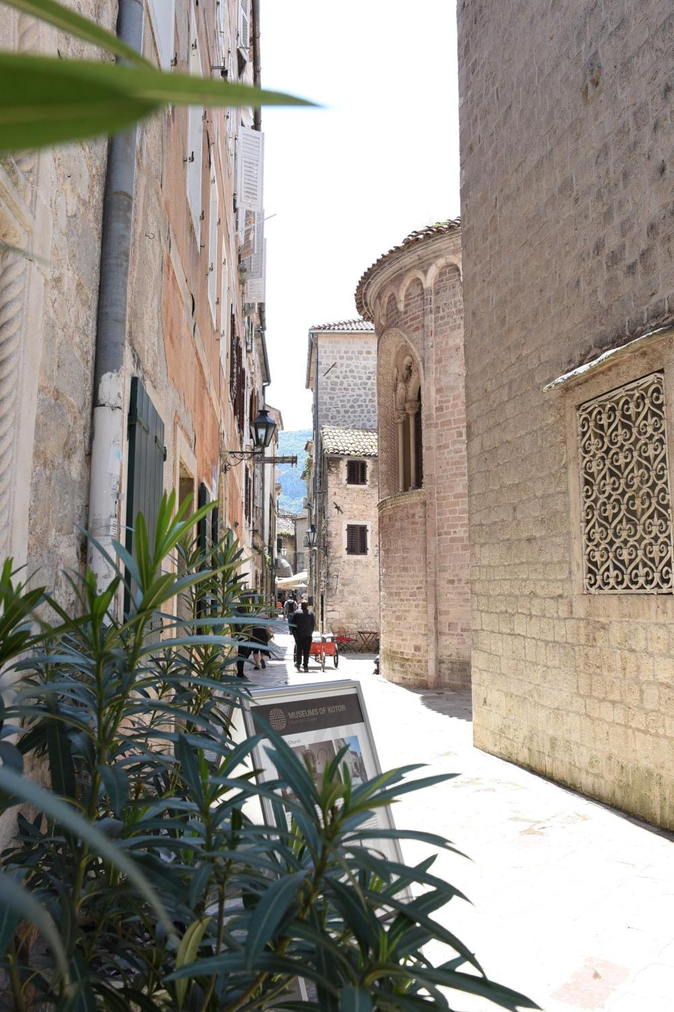 Church Bells Apartment Kotor Exterior foto